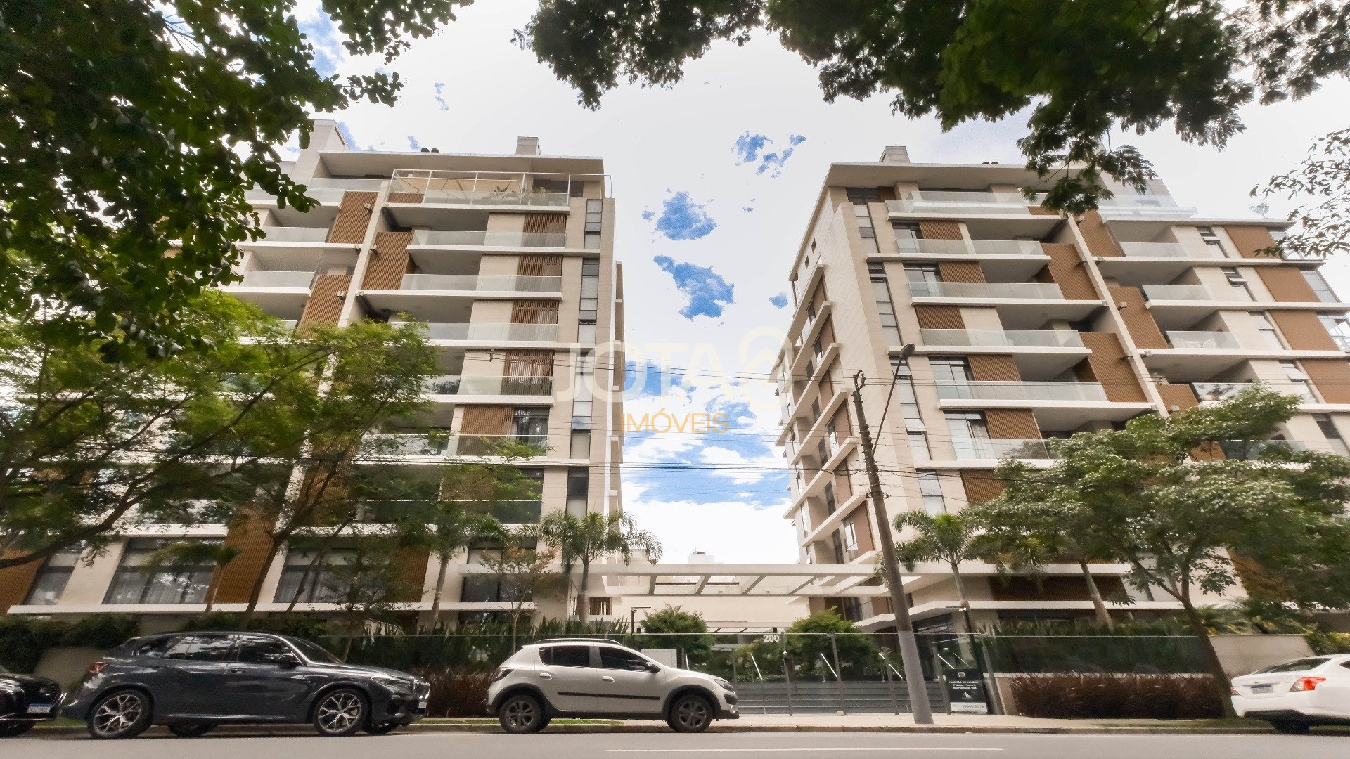 Foto de destaque Apartamento bem localizada no batel com 3 suítes